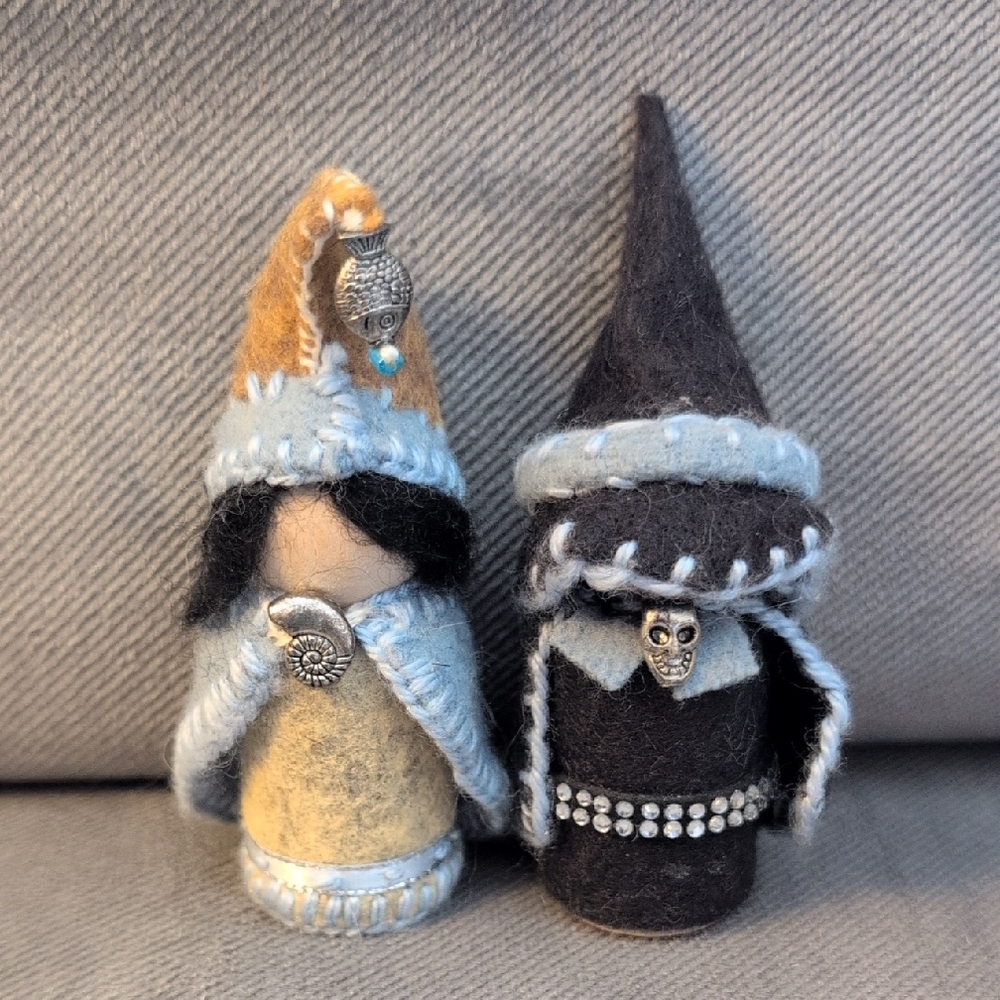 Handmade Wizard Peg Doll Set